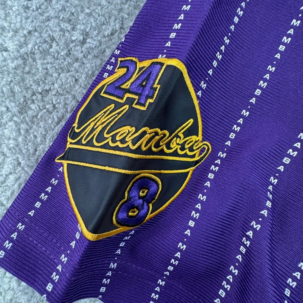 Headgear Classics Kobe Bryant Lakers Mamba Pinstripe Purple Baseball Jersey‎ Med